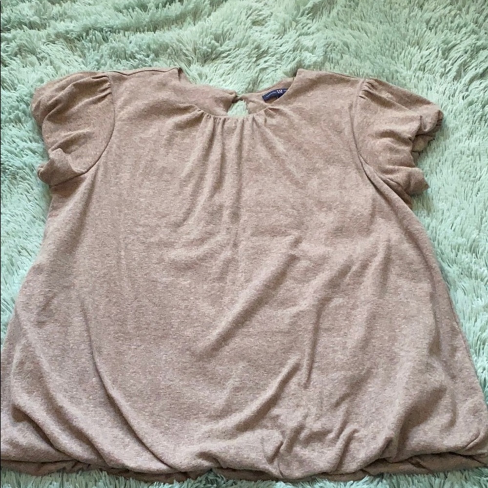 Gap Top